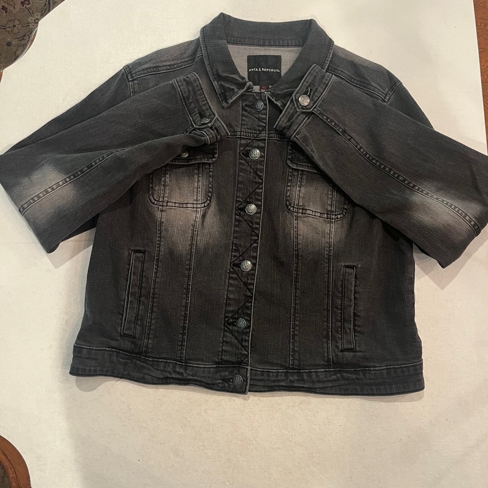Rock & Republic distressed Charcoal/black American flag Denim Jacket. - Picture 5 of 8